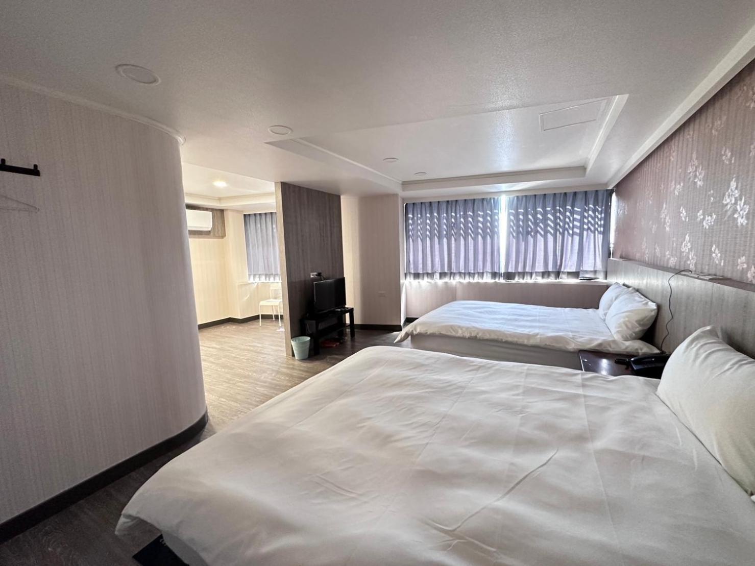 可青大飯店grand Ke-Cing Hotel Yilan Bagian luar foto