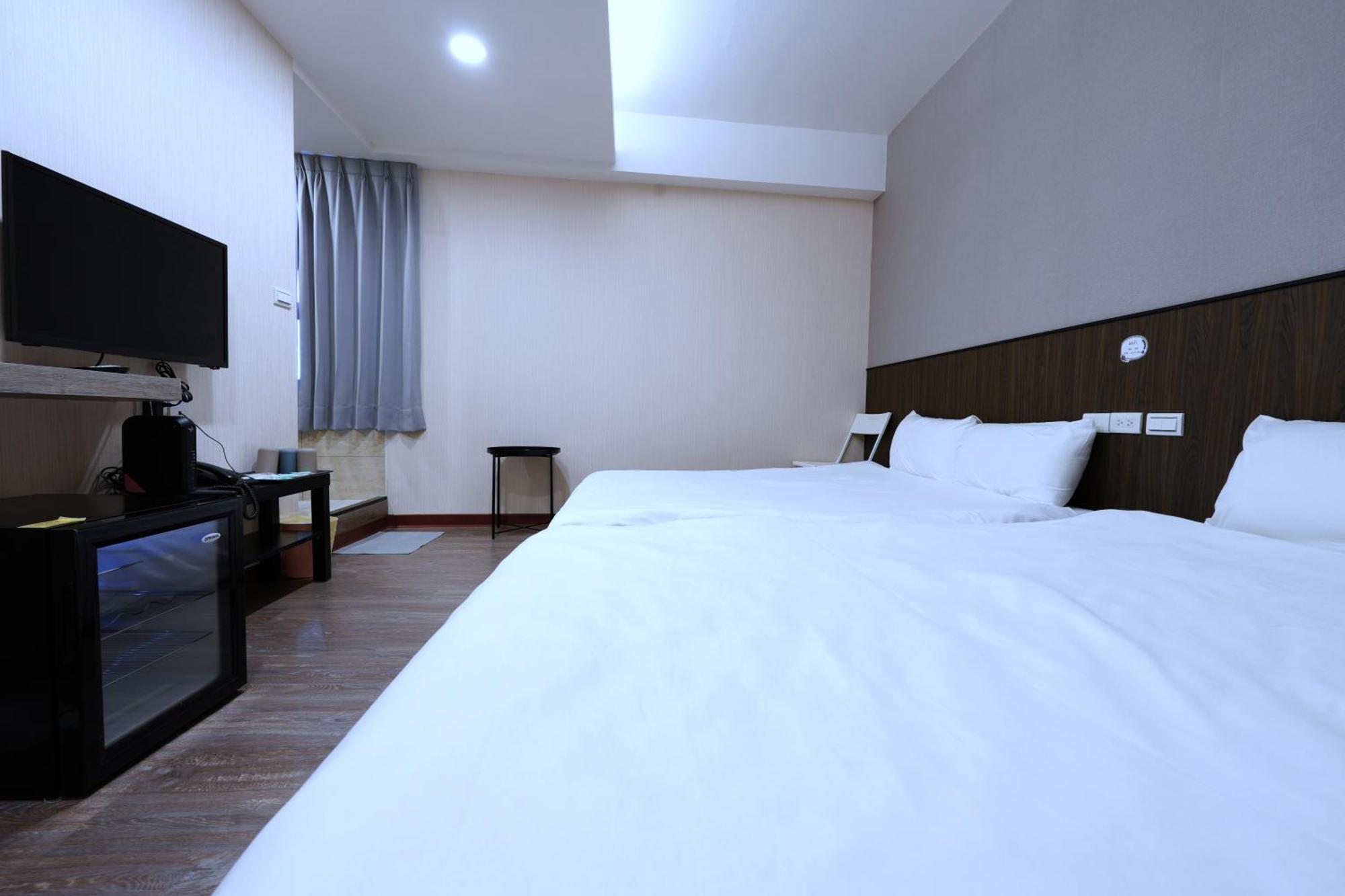 可青大飯店grand Ke-Cing Hotel Yilan Bagian luar foto