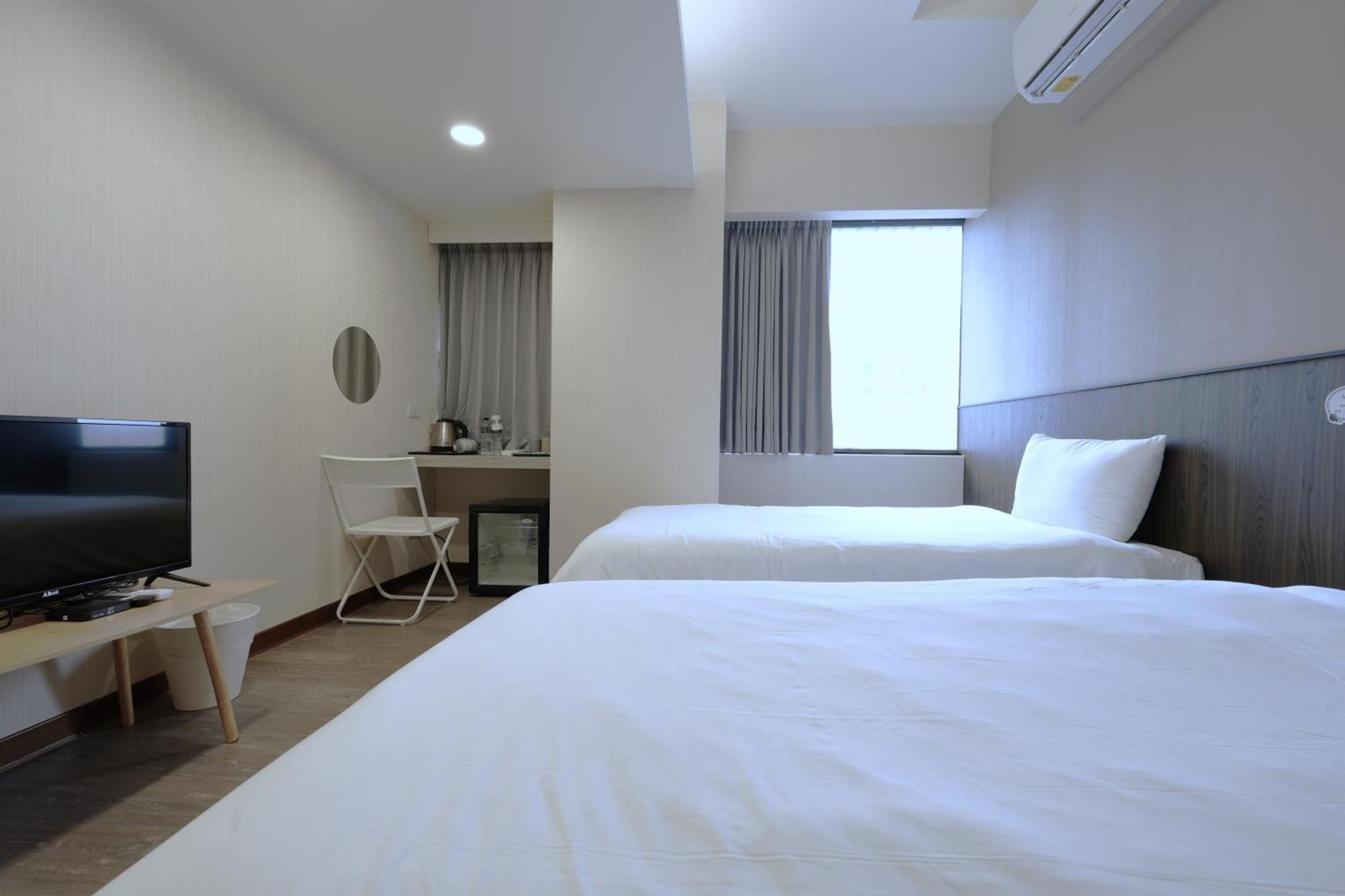 可青大飯店grand Ke-Cing Hotel Yilan Bagian luar foto